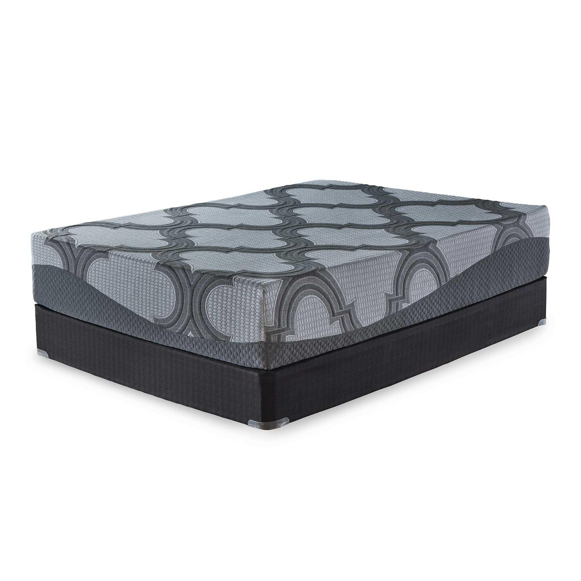 King plush mattress and deals box spring